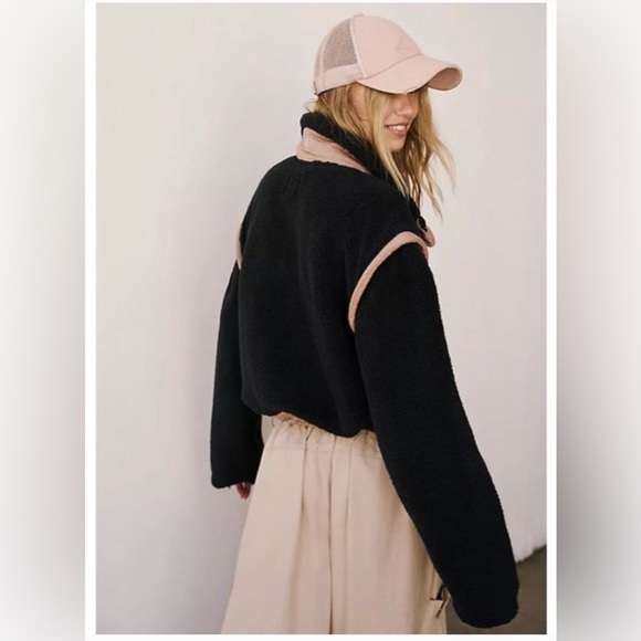 NWT Free People FP Movement Courtside Fleece Jacket in Black & Peach Bark Combo - Picture 4 of 14